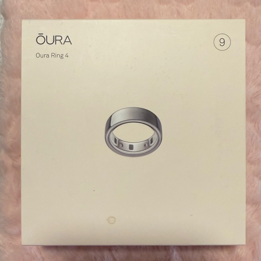 NEW Oura 4 Silver Ring
